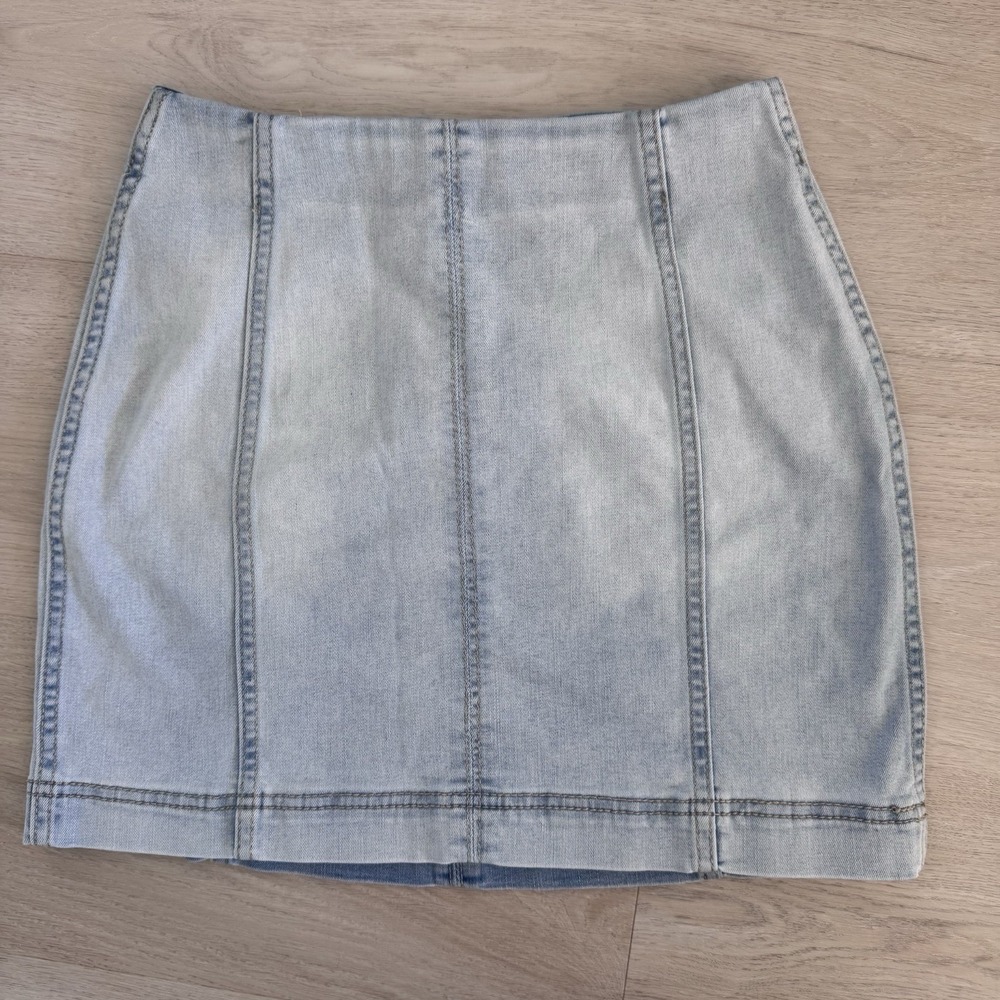 Wild Fable Light Wash Denim Mini Skirt Stretch Y2K Size 0